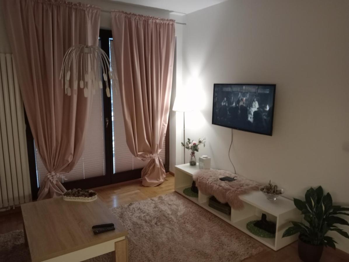 Suzanna Arkadia Apartment Varşovia Exterior foto